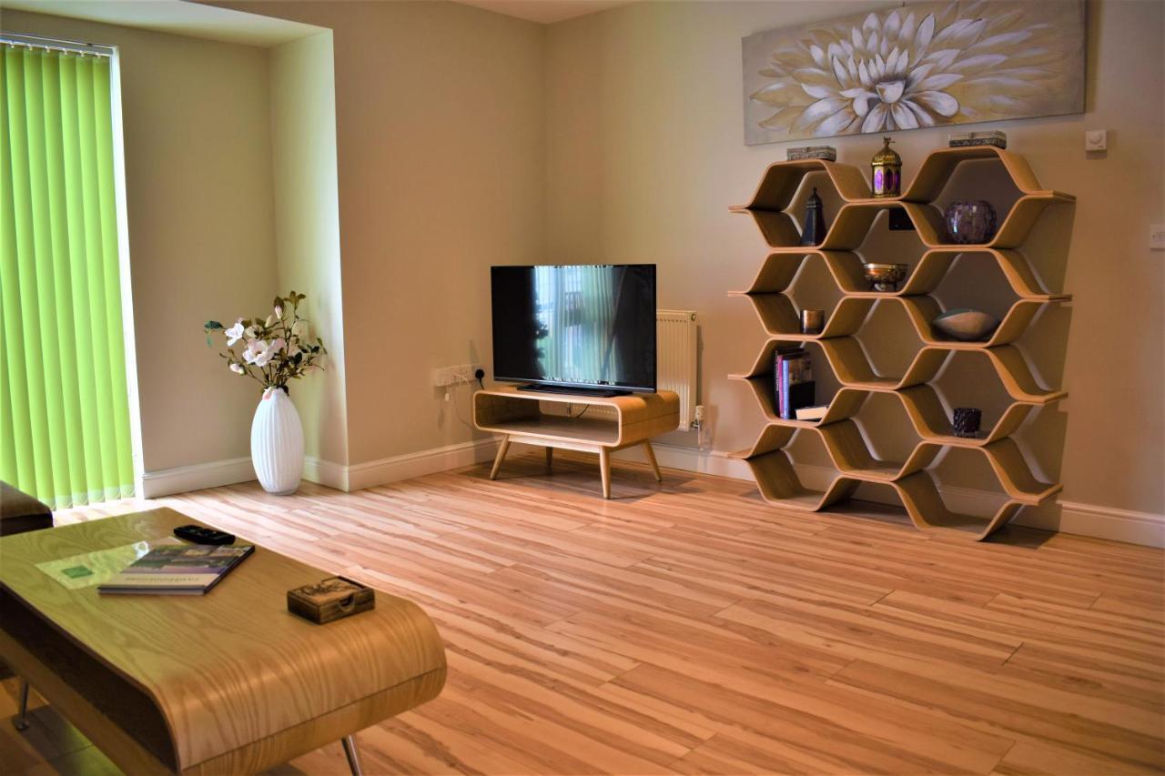 Lux Living Apartments - Alpha Apartments Кембридж Экстерьер фото
